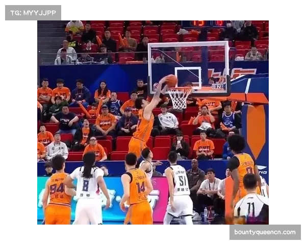 上海李添荣进攻选择更合理 减少持球专注得分效率提升